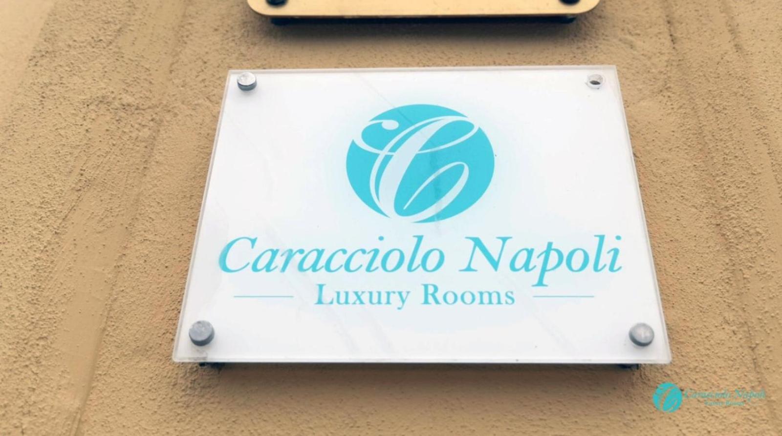 Caracciolo Napoli Beb Bed & Breakfast ภายนอก รูปภาพ
